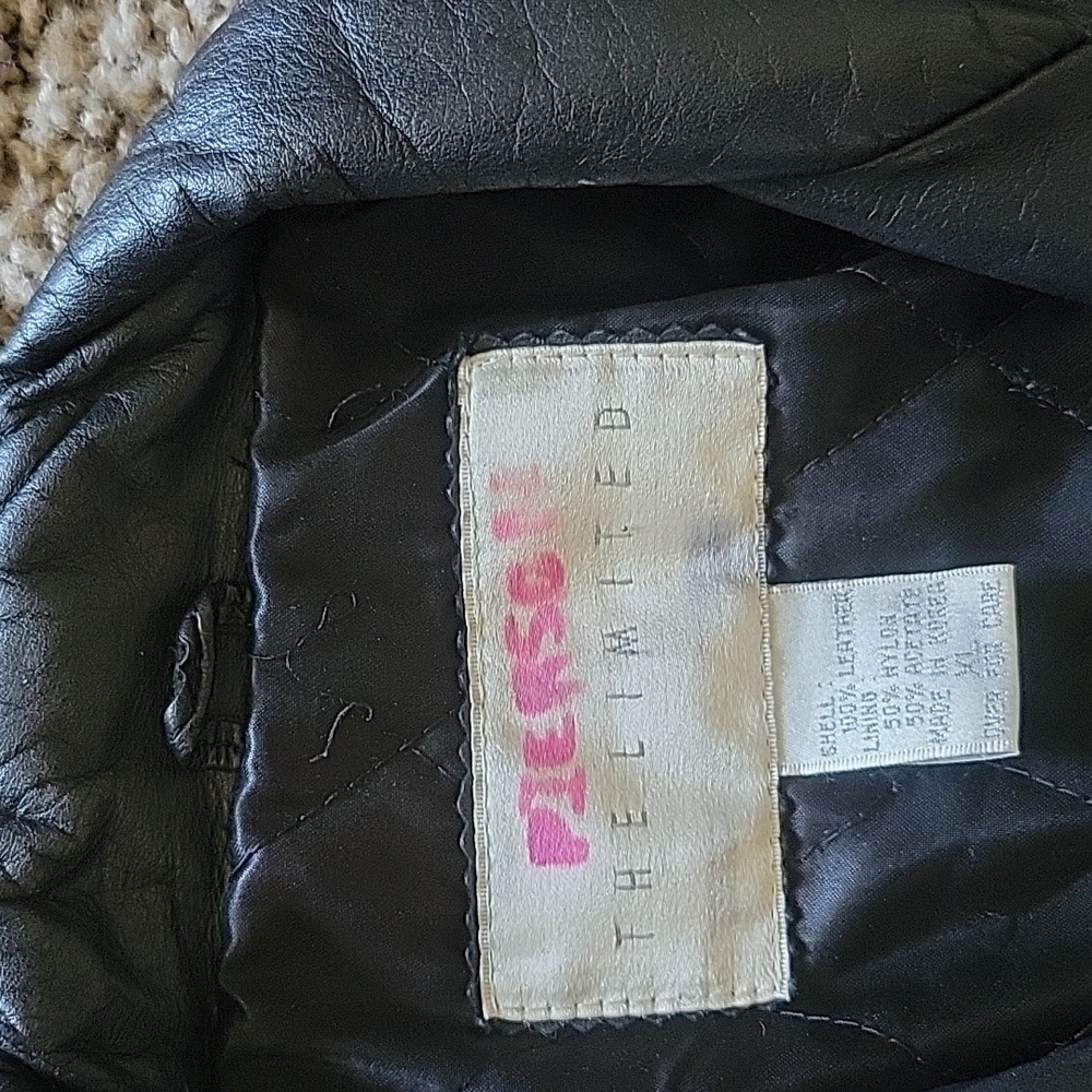 Leather jacket - Picture 2 of 5